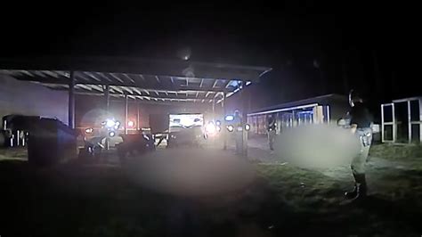 murdaugh photos graphic|GRAPHIC: Bodycam footage shows crime scene。